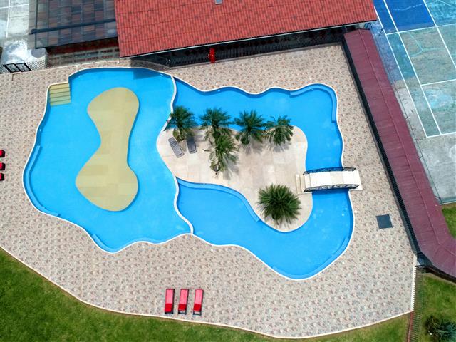 nueva piscina Hotel campestre el Cortijo