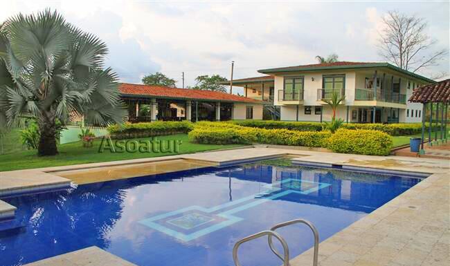 Finca Hotel Araucaria del Rio