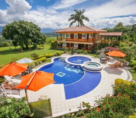 Hotel Tucurinca