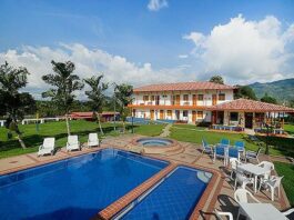 Hotel la Rivera