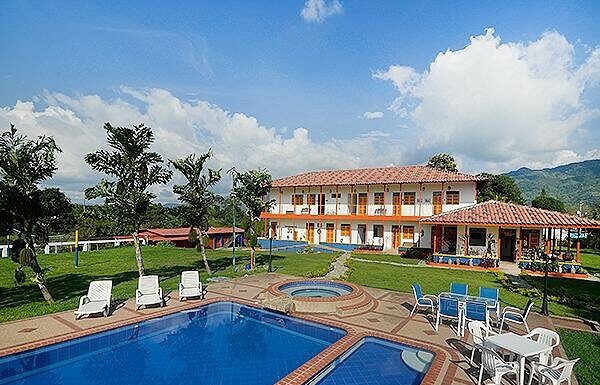 Hotel la Rivera