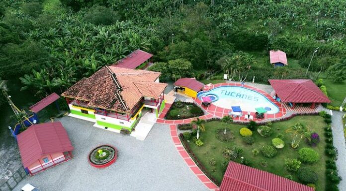 Hotel Campestre Tucanes