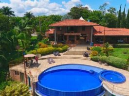 Hotel la Tata Premium